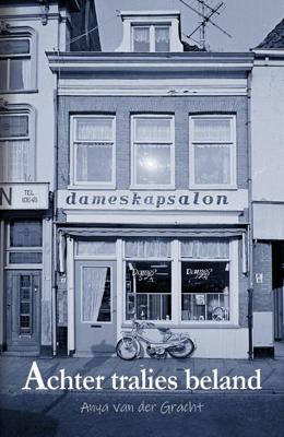 Achter tralies beland (Paperback)