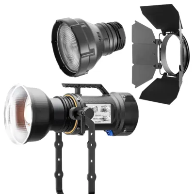 Maxima Maxima 6 MKII LED + Fresnel and Barndoor kit