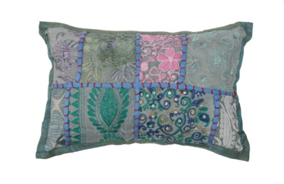 Kussen India Patchwork 30x20cm in 6 kleuren.