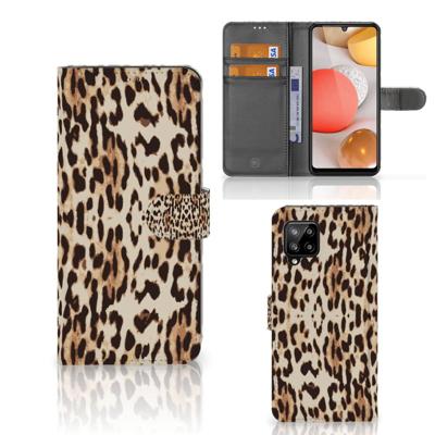 Samsung Galaxy A42 5G | Telefoonhoesje | Met pasjeshouder | Leopard