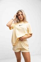 Nike Sportswear T-Shirt Dames Vanille - Maat XS - Kleur: Geel | Soccerfanshop