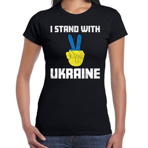 I stand with Ukraine t-shirt zwart dames - Oekraine shirt met Oekraiense vlag in vingers