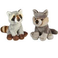 Bosdieren zachte pluche knuffels 2x stuks - Wasbeer en Wolf van 15 cm - thumbnail