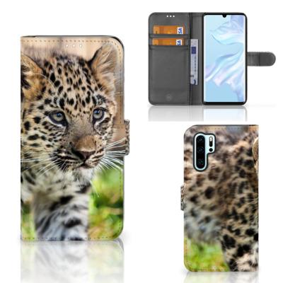 Huawei P30 Pro | Telefoonhoesje | Met pasjeshouder | Baby Luipaard