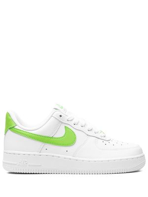 Nike baskets Air Force 1 'Action Green' - Blanc
