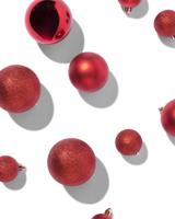 HEMA HEMA Kerstballen Set Rood - 44 Stuks (bordeauxrood)
