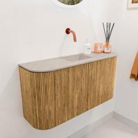 Toiletmeubel Mondiaz Joya Dlux | 83.2 cm | Meubelkleur Oak | Faye wastafel Opalo Wasbak Midden | Zonder kraangat(en)