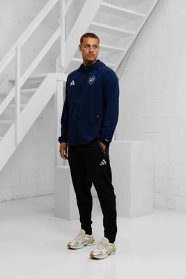 Arsenal Vis Tech Trainingspak Senior 2025/2026 - Maat M - Kleur: DonkerblauwZwart | Soccerfanshop
