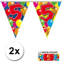 Leeftijd versiering - 2x vlaggenlijnen 5 jaar - met gratis sticker - feestartikelen - verjaardag