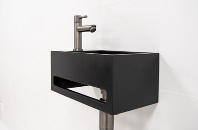 Saniclear Bali fonteinset links met mat zwarte fontein en kraan in verouderd ijzer - gunmetal Saniclear Bali fonteinset links met mat zwarte fontein en kraan in verouderd ijzer - gunmetal