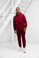 Under Armour Unstoppable Fleece Trainingspak Heren Donkerrood - Maat XL - Kleur: Rood | Soccerfanshop Under Armour Unstoppable Fleece Trainingspak Heren Donkerrood - Maat XL - Kleur: Rood | Soccerfanshop