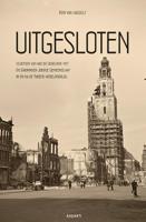 Uitgesloten (Paperback)