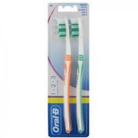 Oral B Oral B Tandenbostel Classic Care 40 Medium
