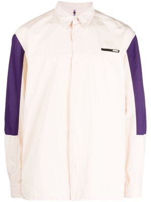 OAMC chemise en coton à patch logo - Tons neutres