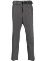 sacai pantalon de costume court en laine - Gris