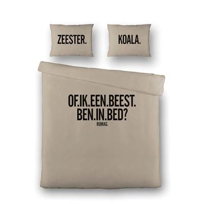 Dekbedovertrek RUMAG - Beest In Bed - 140x200 Cm - Lits-Jumeaux (240x220 Cm) - Beige Microvezel - Tekst - RUMAG - Dekbed-Discounter.nl