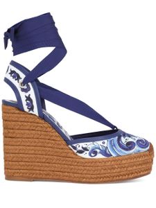 Dolce & Gabbana espadrilles compensées à imprimé Majolica - Bleu