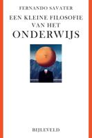 Een kleine filosofie van het onderwijs (Paperback)