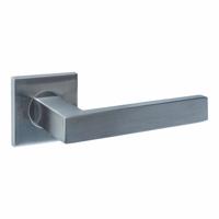 Intersteel deurkruk Q 05 op rozet vierkant verdekt 53x53x6mm - RVS