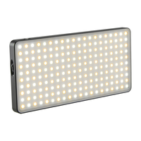 Jupio PowerLED 200 met ingebouwde Powerbank Aluminium Jupio PowerLED 200 met ingebouwde Powerbank Aluminium