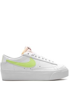 Nike baskets Blazer à plateforme - Blanc