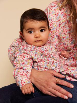 Bloemige bedrukte baby sweater meerkleurig