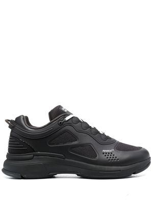 Athletics Footwear baskets à empiècements - Noir