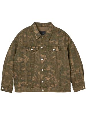 Marc Jacobs veste en jean à imprimé camouflage - Vert