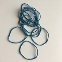 Elastiekjes breed 1,5mm nr.16 blauw100g