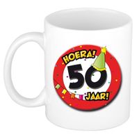 Hoera 50 jaar mok/beker verkeersbord - keramiek - 300 ml - thumbnail