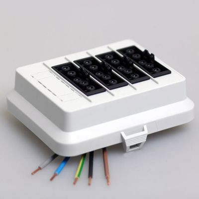 ATTEMA 6199 DEKSEL AK2 GS met 4 5 polige GST18® aansluitingen bedraad