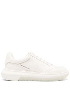 Emporio Armani low-top leather sneakers - Tons neutres