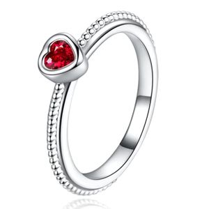 Dames Ring Verzilverd met Rood Hart van Zirkonia-18mm