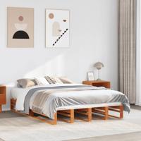 Bedframe zonder matras massief grenenhout wasbruin 135x190 cm