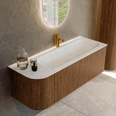 Mondiaz KURVE-DLUX 125 cm Onderkast Greeploos 1 Lade Met Deuren Walnut, Wastafel Solid Surface Rechts Opalo 1 Kraangat Zonder Spiegel (KRVBGM125L1L1D1KR-Wal/Opa)