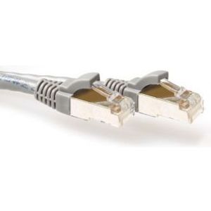 ACT Grijze 30 meter LSZH SFTP CAT6A patchkabel snagless met RJ45 connectoren