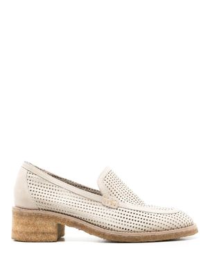 Sarah Chofakian chaussures Ronnie à détails de perforations - Tons neutres