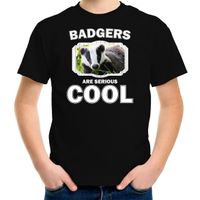 T-shirt badgers are serious cool zwart kinderen - dassen/ das shirt XL (158-164)  -