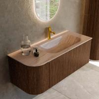 Badmeubel Mondiaz Kurve-Dlux | 115 cm | Meubelkleur Walnut | Wastafelkleur Saba | Solid surface | Wasbak rechter zijde spoelbak | 1 kraangat