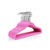 Fluwelen kleerhangers voor peuters en baby's, Roze