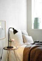 Kleine tafellamp zwart met schakelaar en E14 fitting &apos;Nordlux Ray&apos;