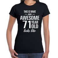 Awesome 71 year / 71 jaar cadeau t-shirt zwart dames - thumbnail