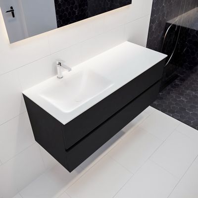 Mondiaz Vica Cloud badmeubel Urban 120 cm 2 lades solid surface enkele spoelbak links 1 kraangat