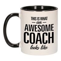 Awesome coach / Geweldige coach mok / beker zwart wit 300 ml - Cadeau mokken - feest mokken