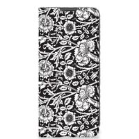 OnePlus 10 Pro Smart Cover Black Flowers - thumbnail