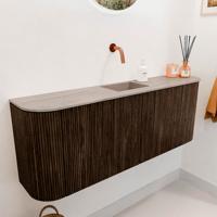 Toiletmeubel Mondiaz Joya Dlux | 113.2 cm | Meubelkleur Walnut | Faye wastafel Saba Wasbak Midden | Zonder kraangat(en) Toiletmeubel Mondiaz Joya Dlux | 113.2 cm | Meubelkleur Walnut | Faye wastafel Saba Wasbak Midden | Zonder kraangat(en)