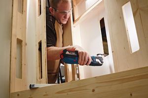 Bosch GOP 18V-28 Professional elektrische universele frees