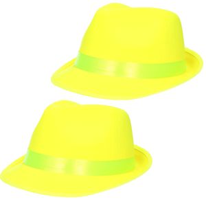 2x stuks trilby carnaval verkleed hoed neon geel