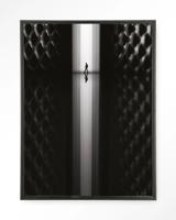 Urban Cotton Wandkleed 'Passing' 145 x 190cm in Floating Frame - black