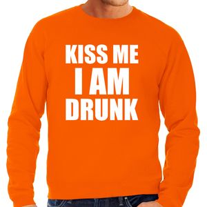 Fun sweater / trui kiss me I am drunk oranje voor heren - Koningsdag/ Nederland/ EK/ WK